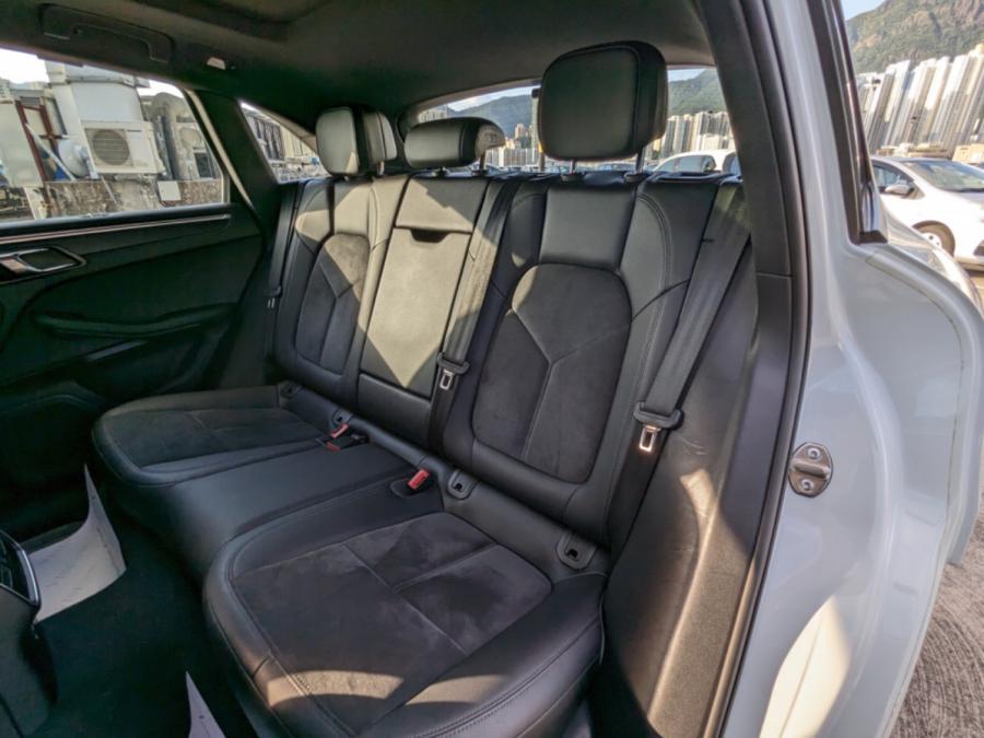 Macan - Image 9