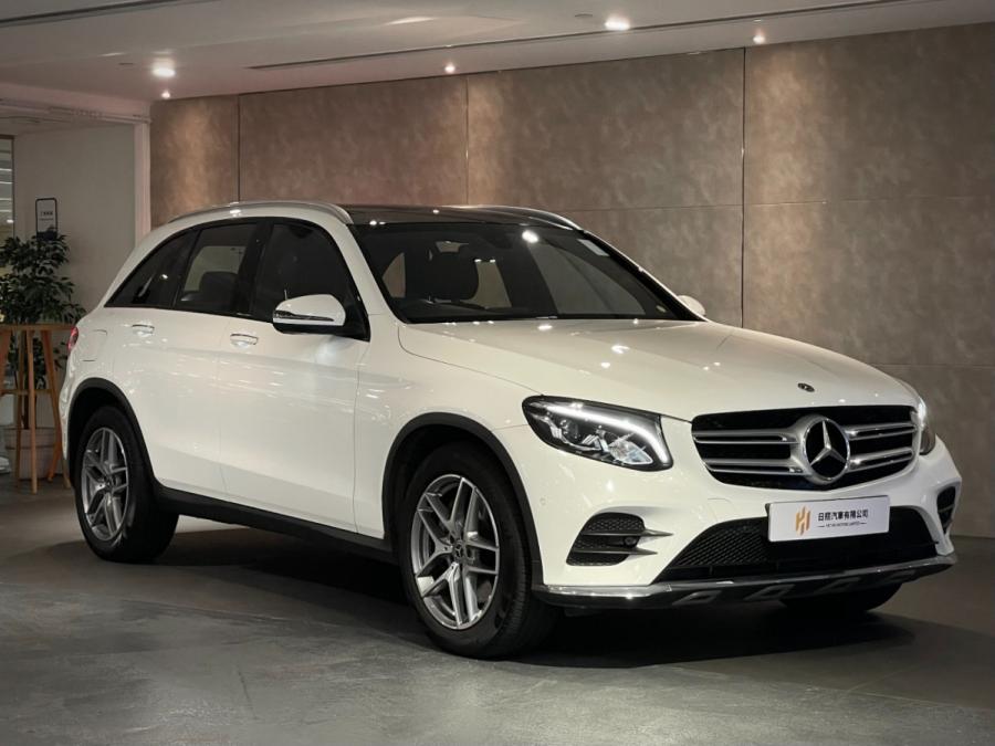 GLC250 4MATIC AMG - Image 1