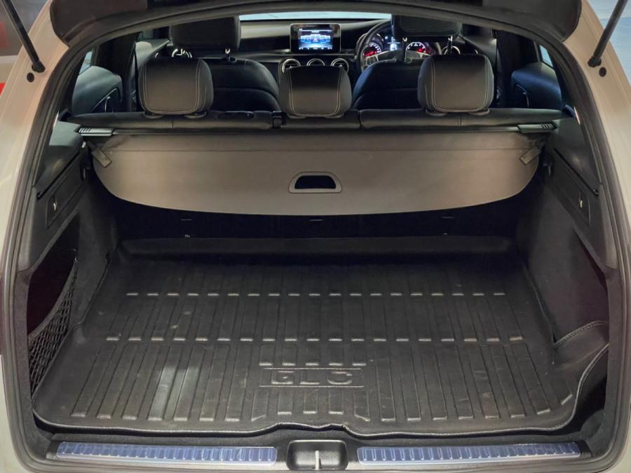 GLC250 4MATIC AMG - Image 11