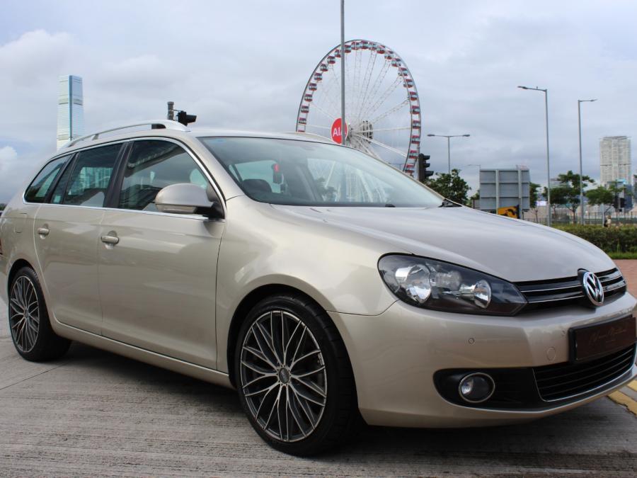 VolksWagen Golf Estate - Image 1