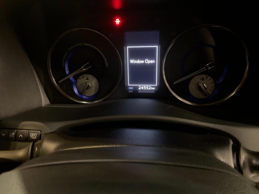 ALPHARD HYBRID - Image 8