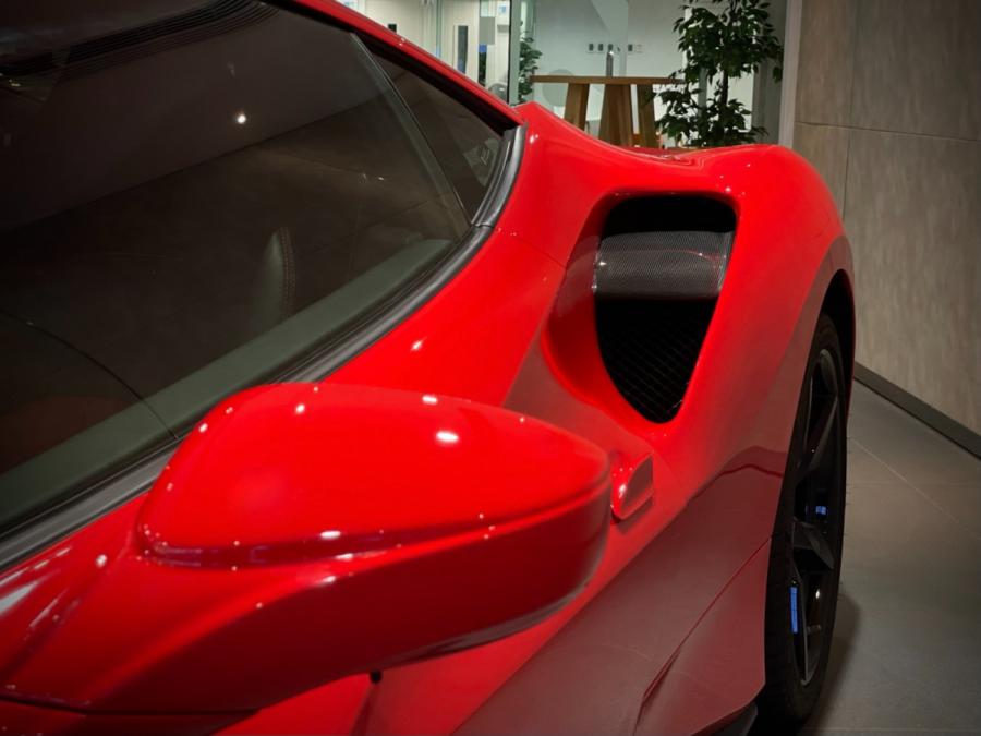 488 GTB SS - Image 10