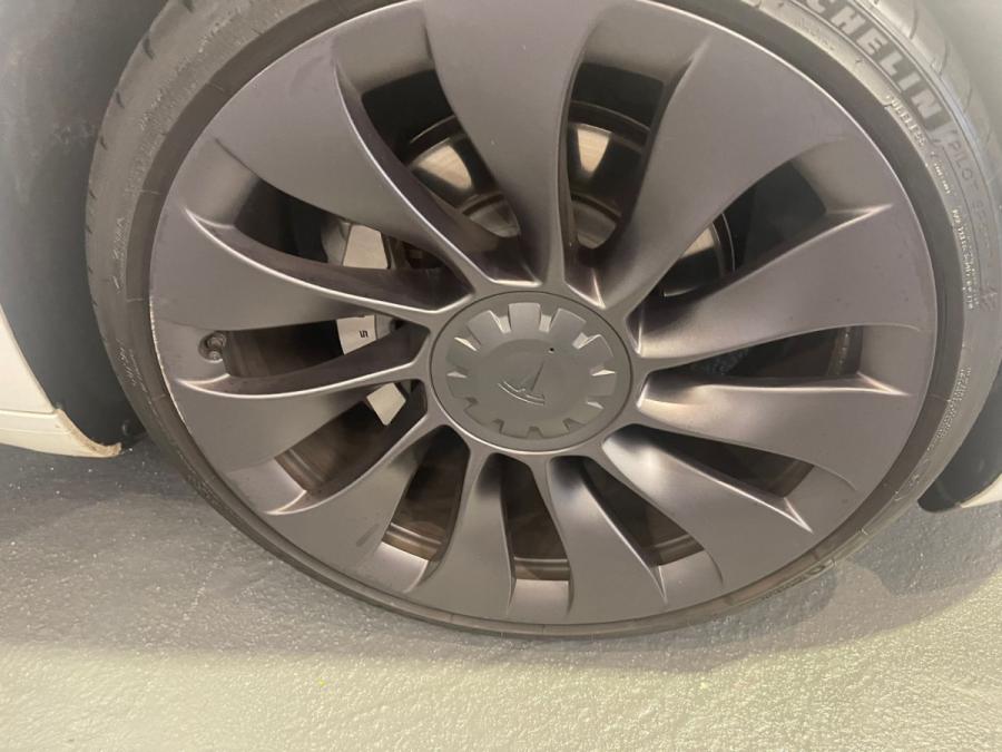 Model 3 SR - Image 8