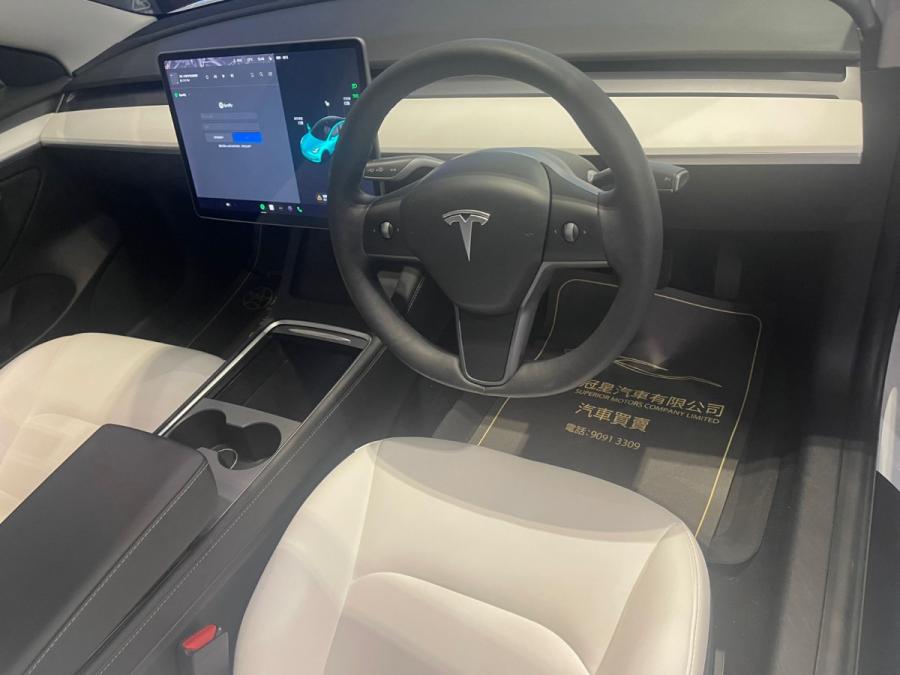 Model 3 SR - Image 5