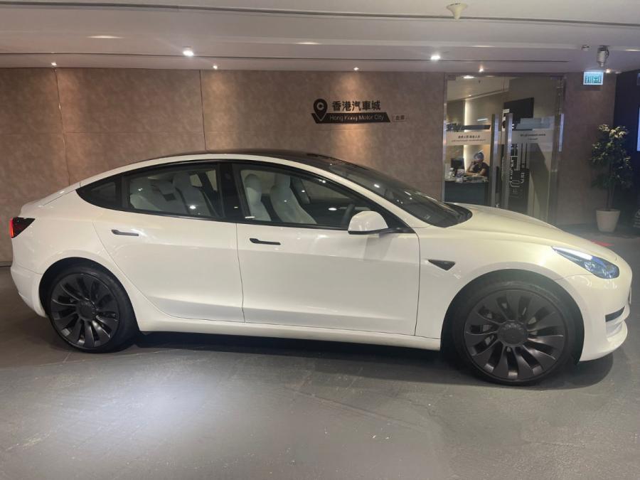 Model 3 SR - Image 3