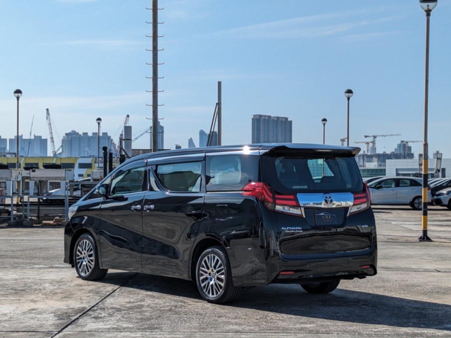 Alphard 3.5 Executive Lounge - Image 6