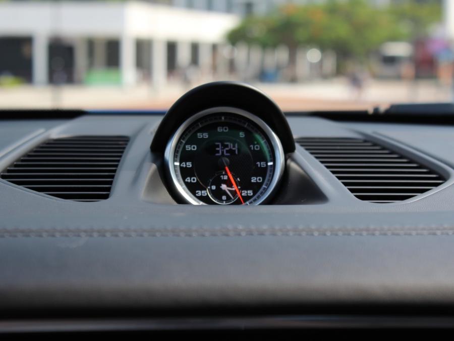 Porsche 911 Turbo S - Image 4