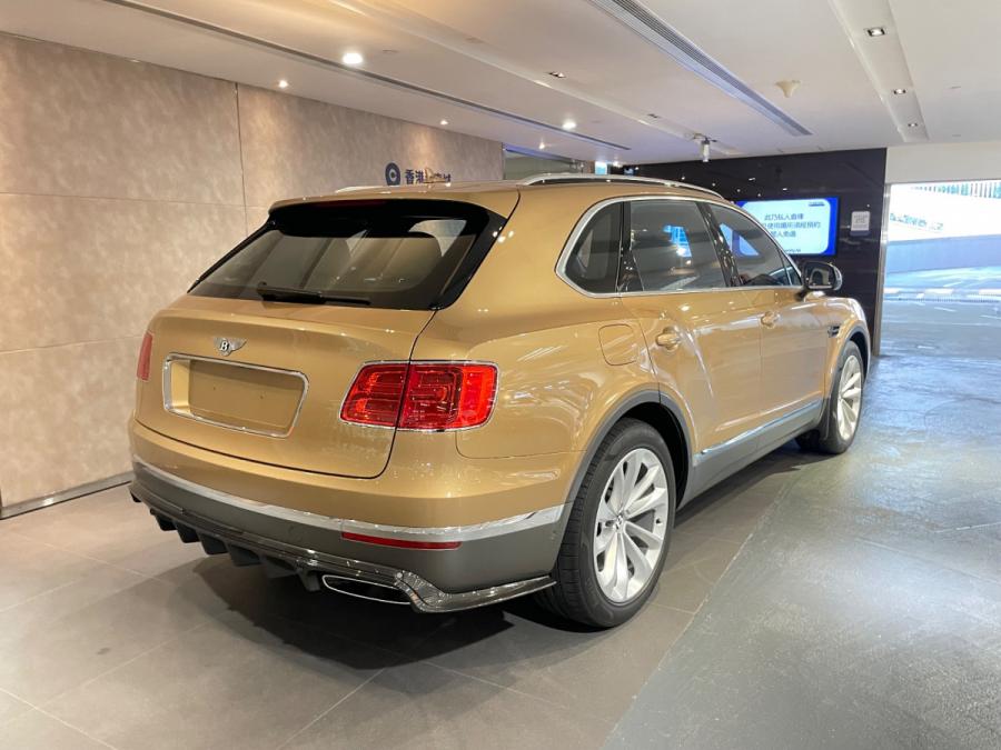 Bentayga W12 - Image 3