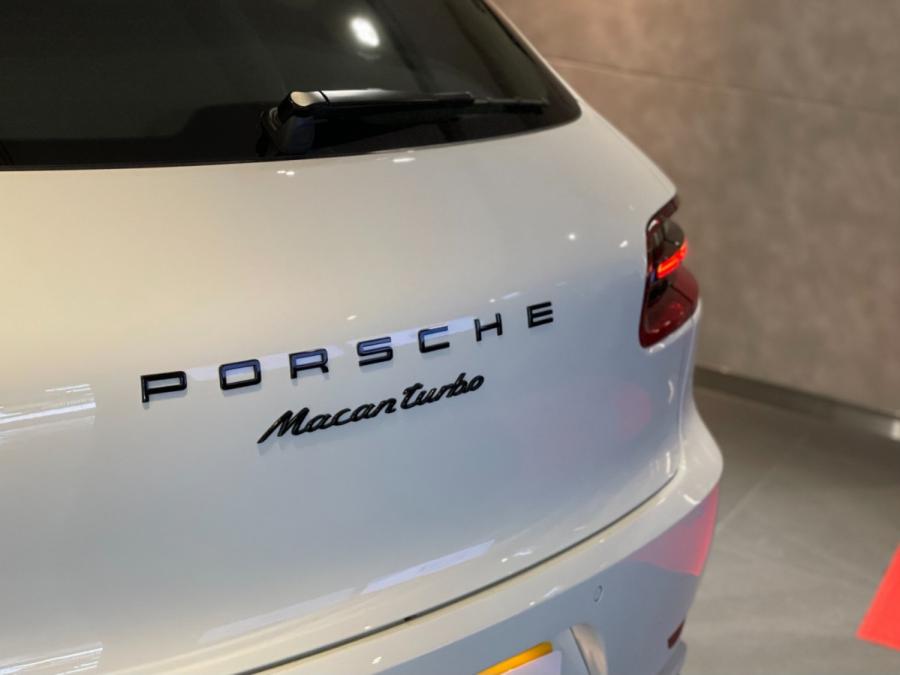 Macan Turbo - Image 3
