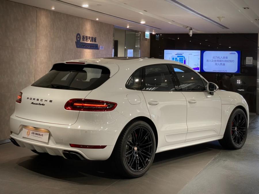 Macan Turbo - Image 2