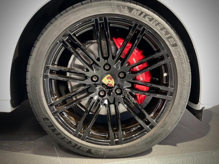 Cayenne GTS - Image 14