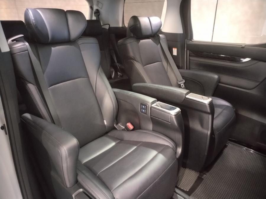 VELLFIRE 3.5 V6 D-4S - Image 5