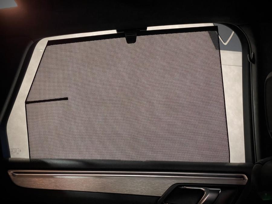 Macan Turbo - Image 14