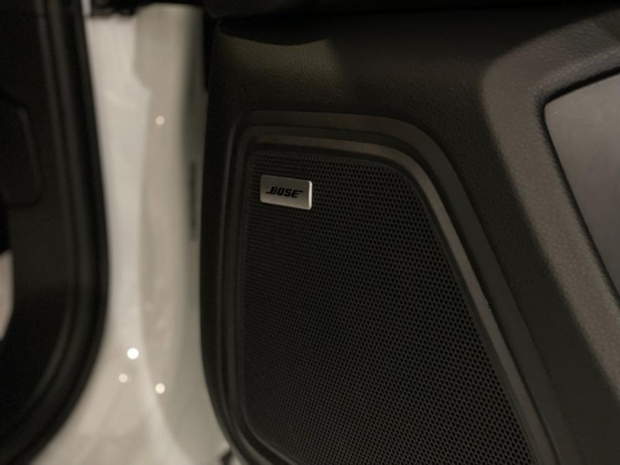 Macan Turbo - Image 11