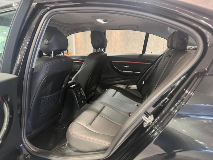 318I Sport - Image 5