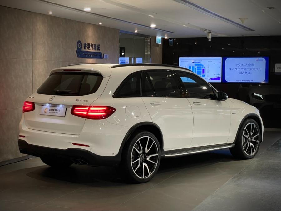 GLC43 AMG 4MATIC - Image 2