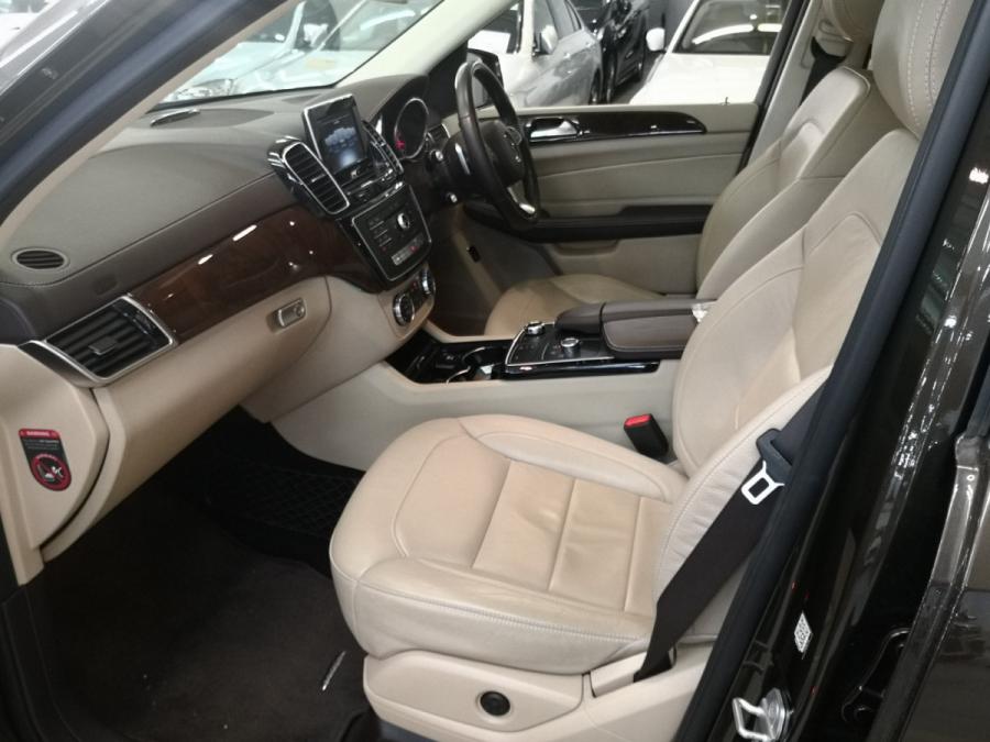 GLS400 (X166) - Image 5