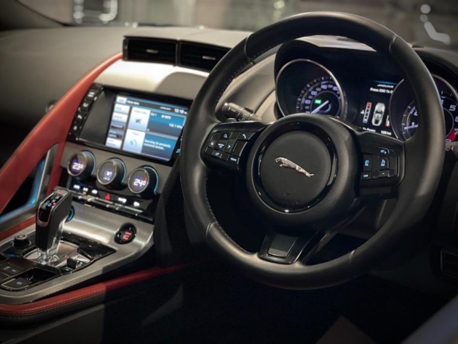 F Type - Image 7