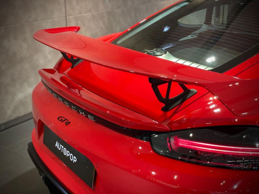 718 CAYMAN GT4 - Image 13