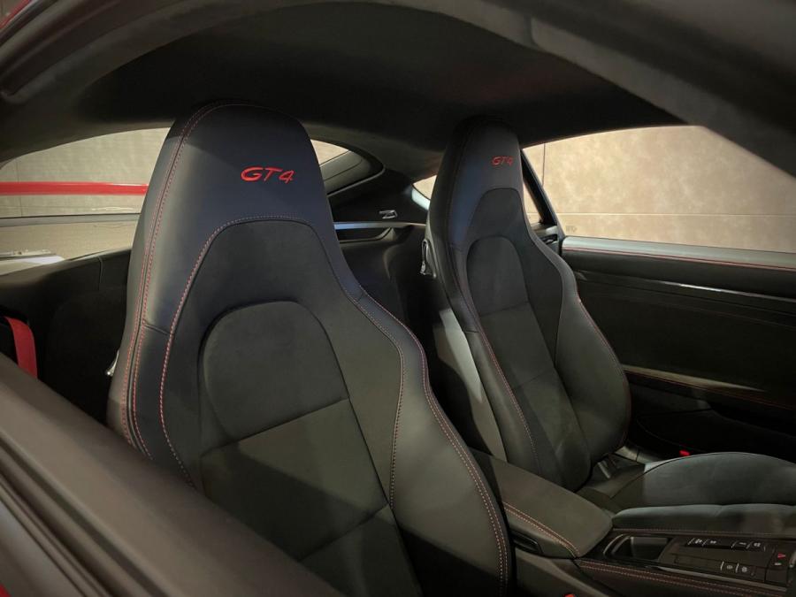 718 CAYMAN GT4 - Image 10