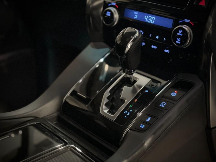 Alphard 3.5 - Image 7