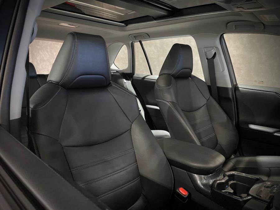 RAV4 Deluxe - Image 12