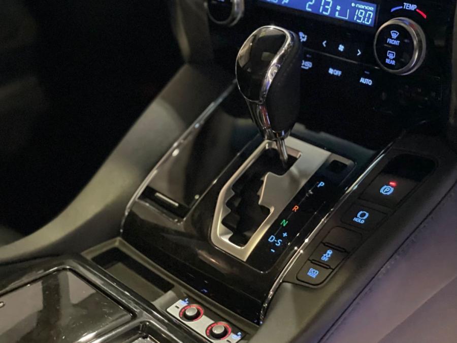 Alphard 3.5 - Image 6