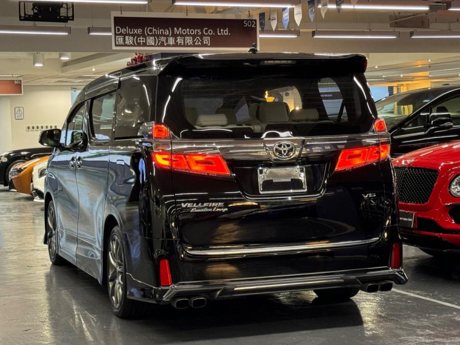 Vellfire 3.5 Exl Z TRD - Image 3