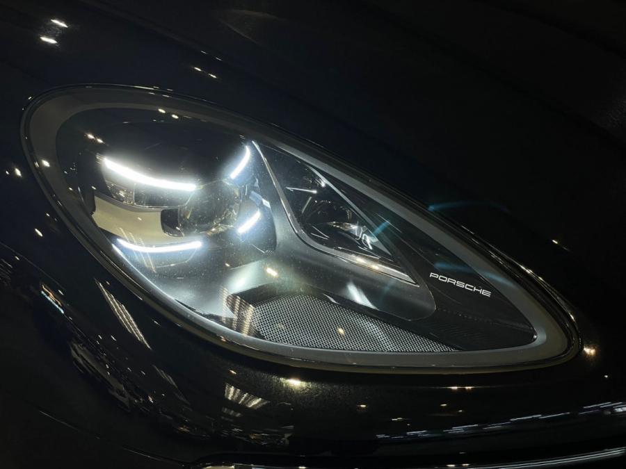 Macan Turbo - Image 3