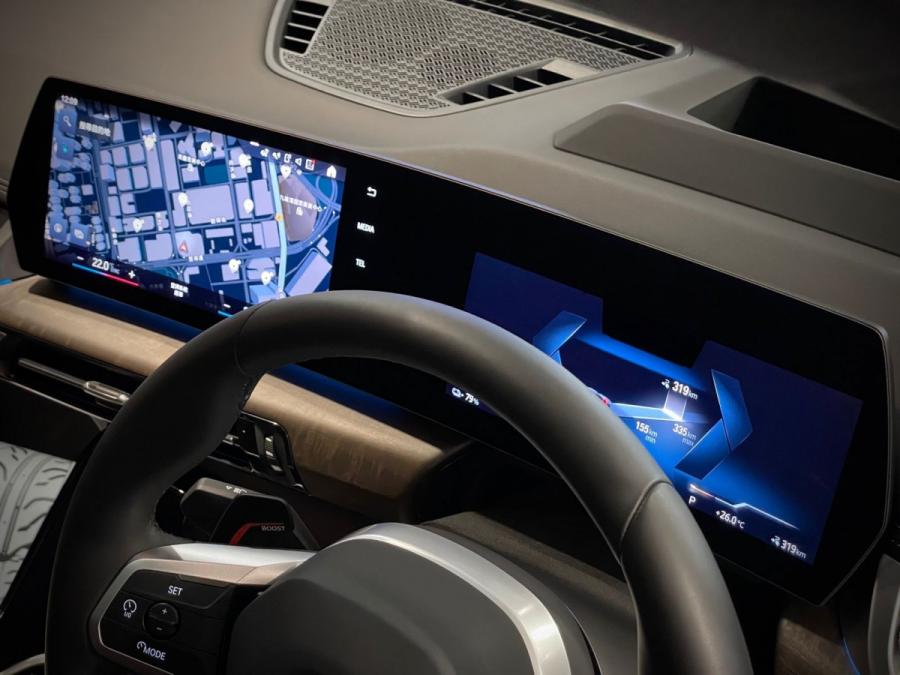 iX1 xdrive30 M Sport - Image 6