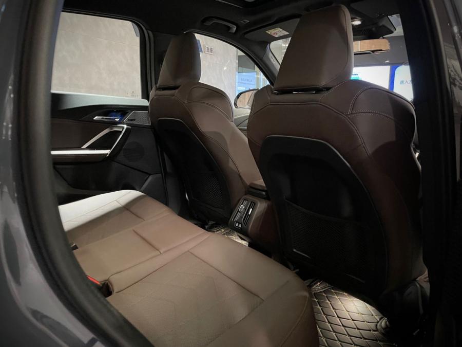 iX1 xdrive30 M Sport - Image 13