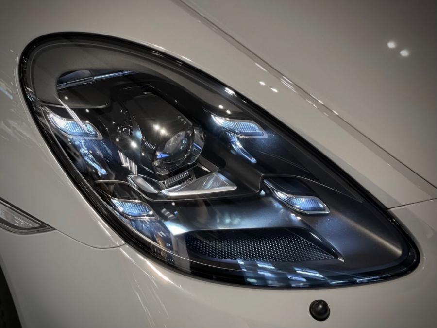 718 CAYMAN GTS - Image 3