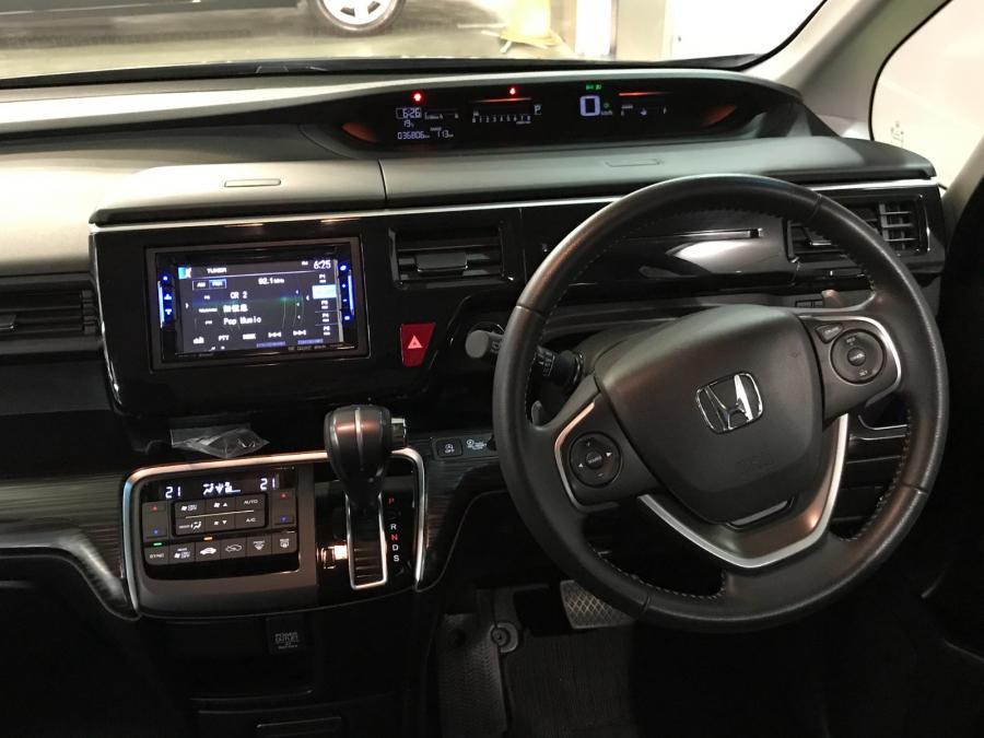 STEPWGN SPADA - Image 6