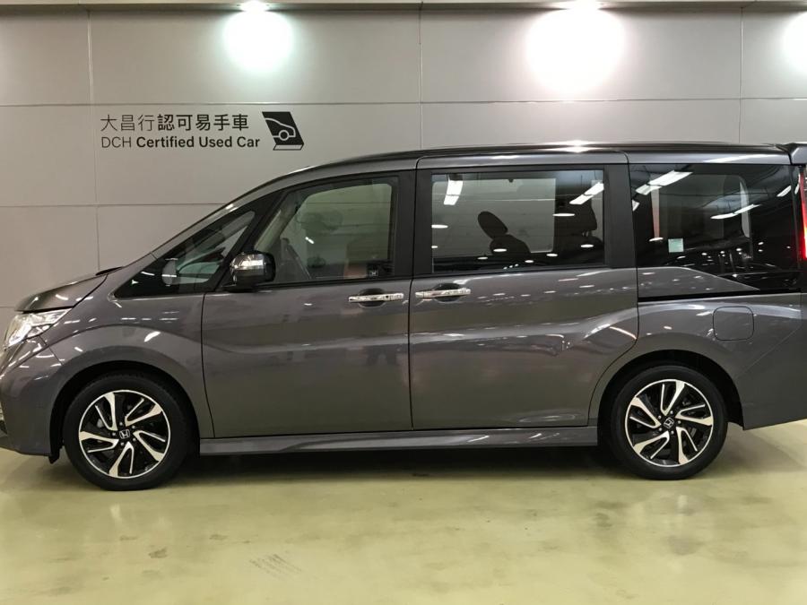 STEPWGN SPADA - Image 4