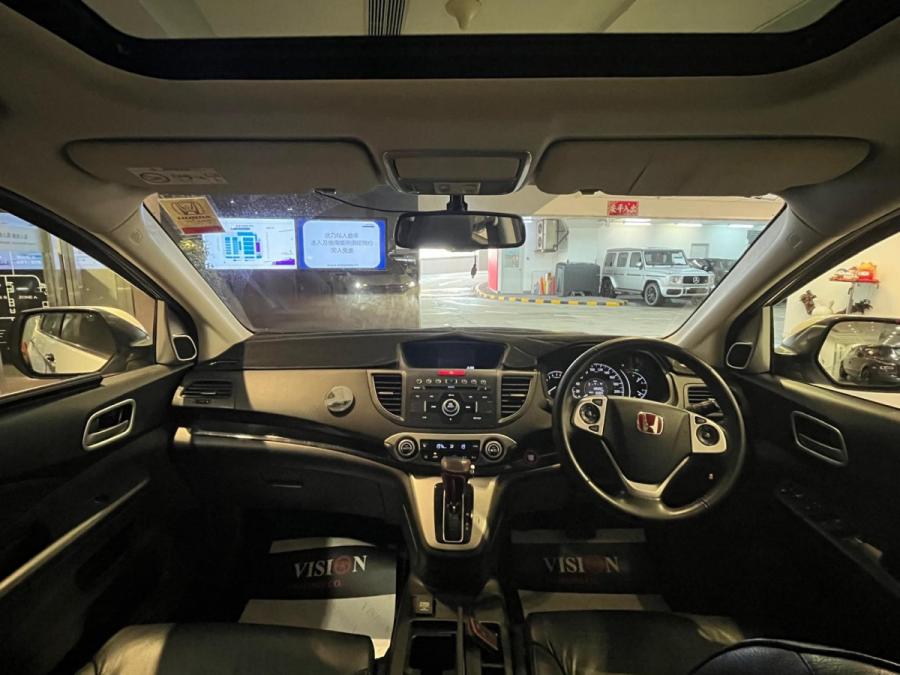 CR-V - Image 9
