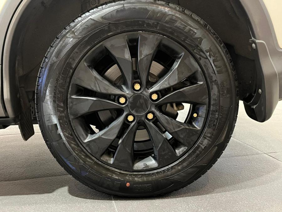 CR-V - Image 11