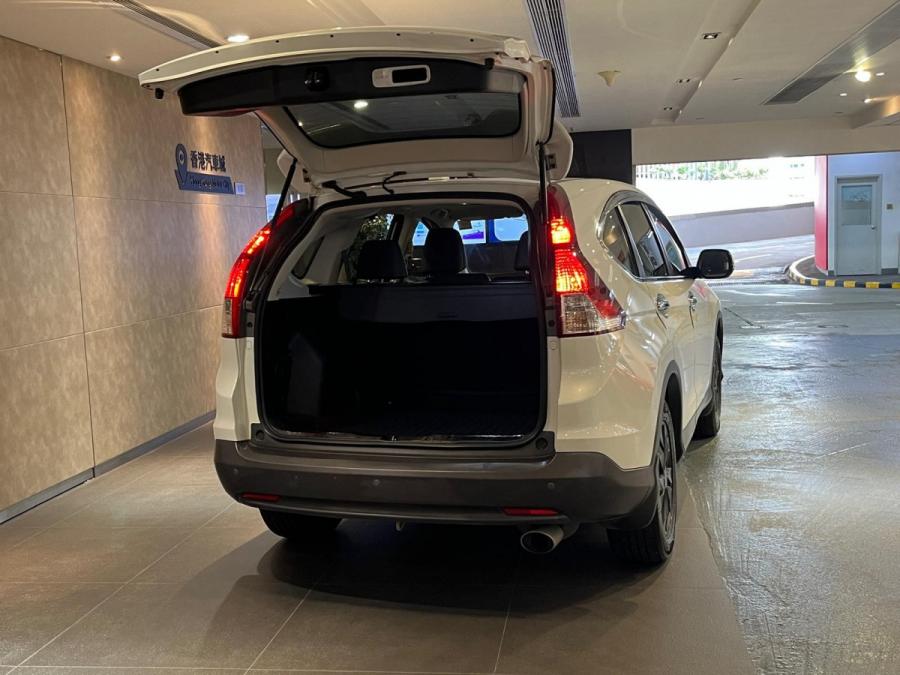 CR-V - Image 10