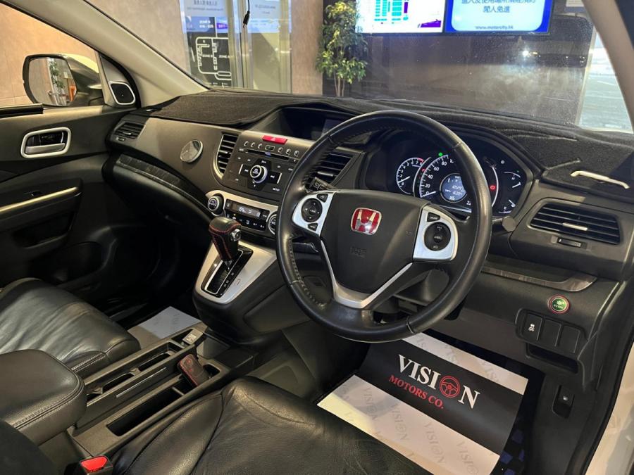 CR-V - Image 5