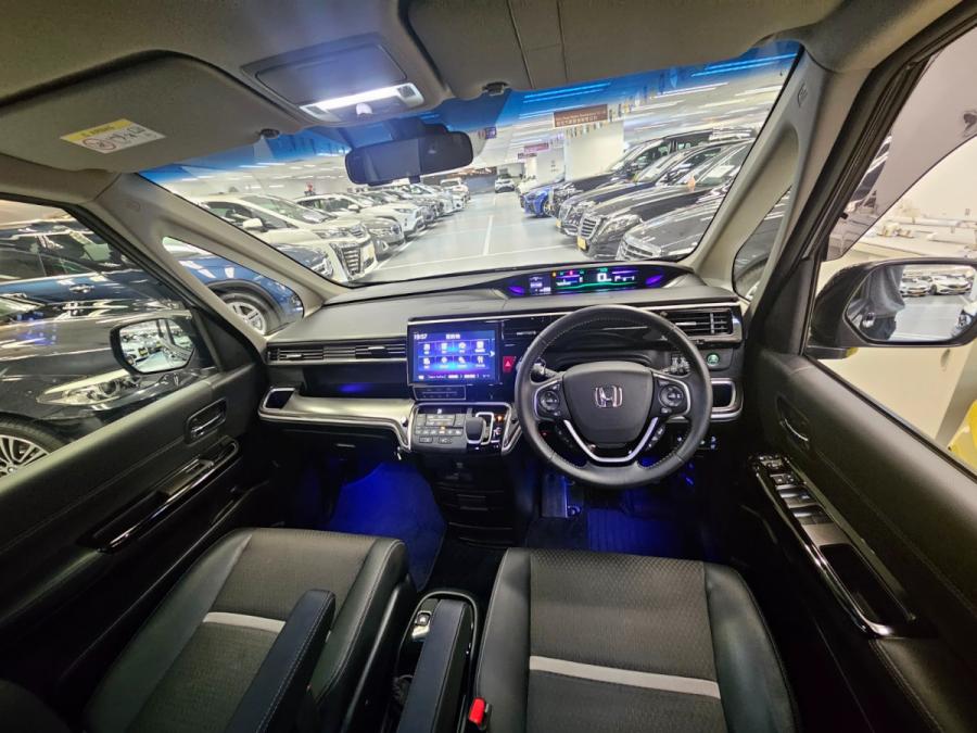 Stepwgn Hybrid 最頂級GEX版 - Image 3