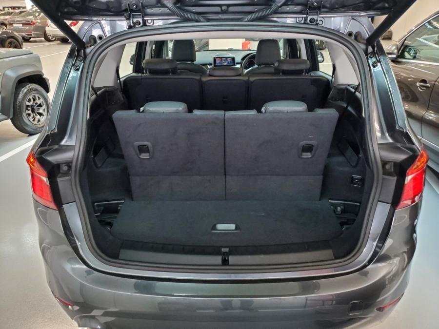 218iA Gran Tourer - Image 9