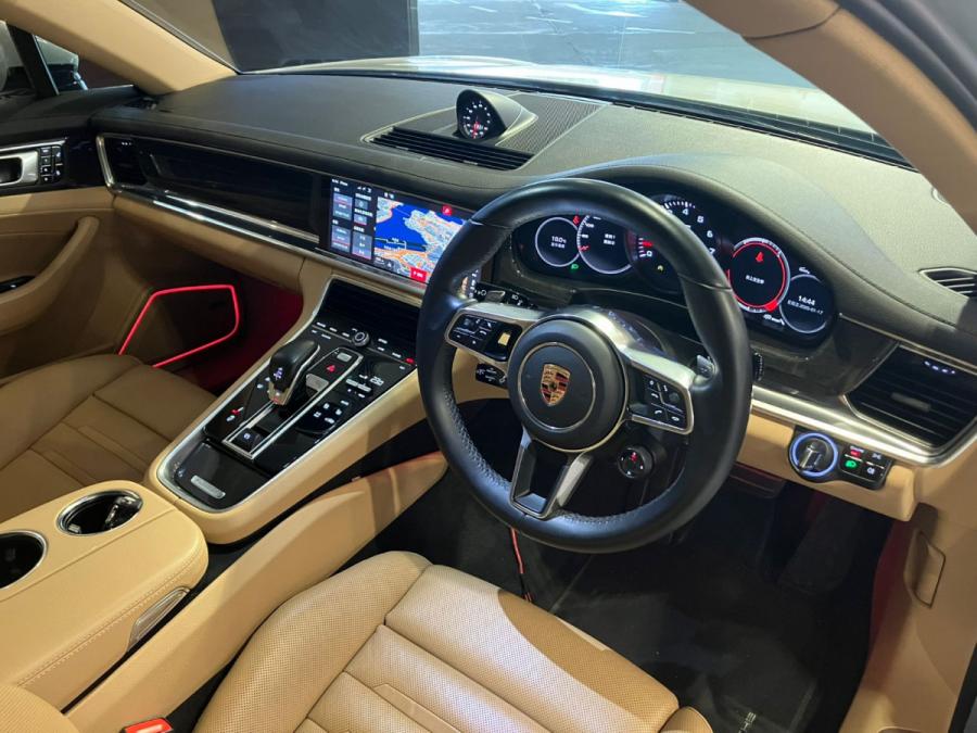 Panamera - Image 6