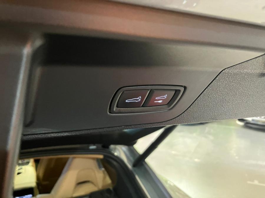 Panamera - Image 14