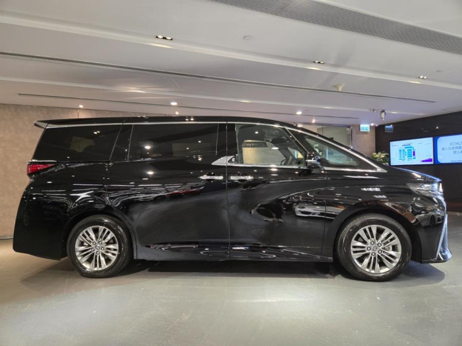 Alphard 2.5 - Image 3
