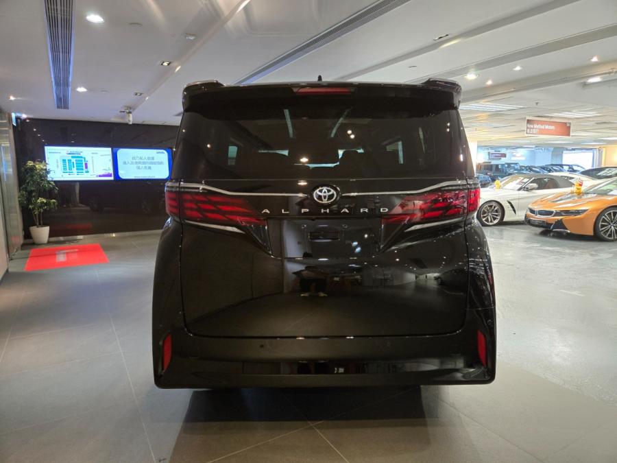 Alphard 2.5 - Image 5