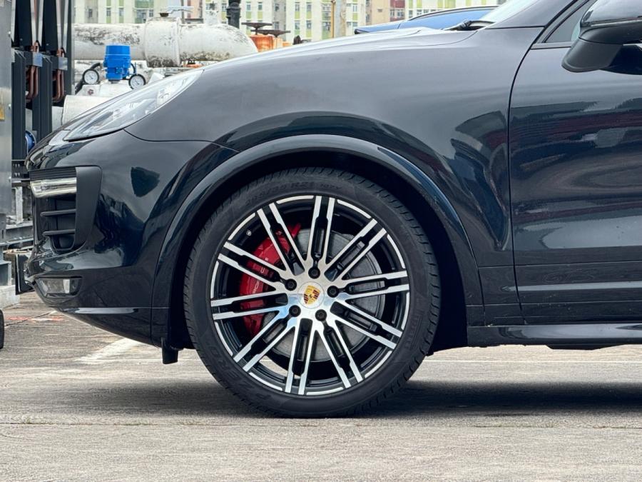 Cayenne GTS - Image 7