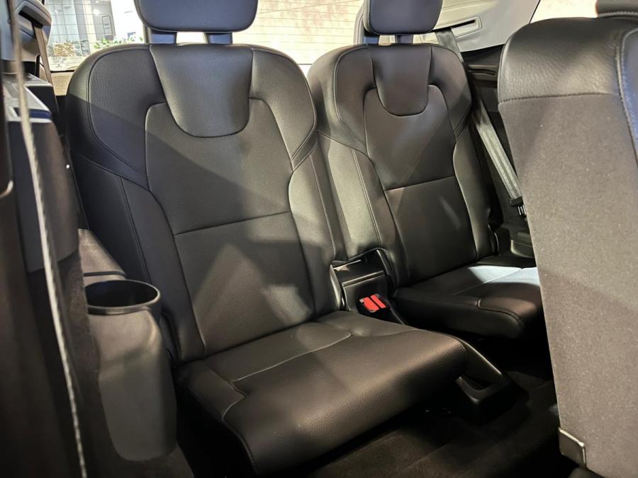 XC90 T5 Momentum - Image 8