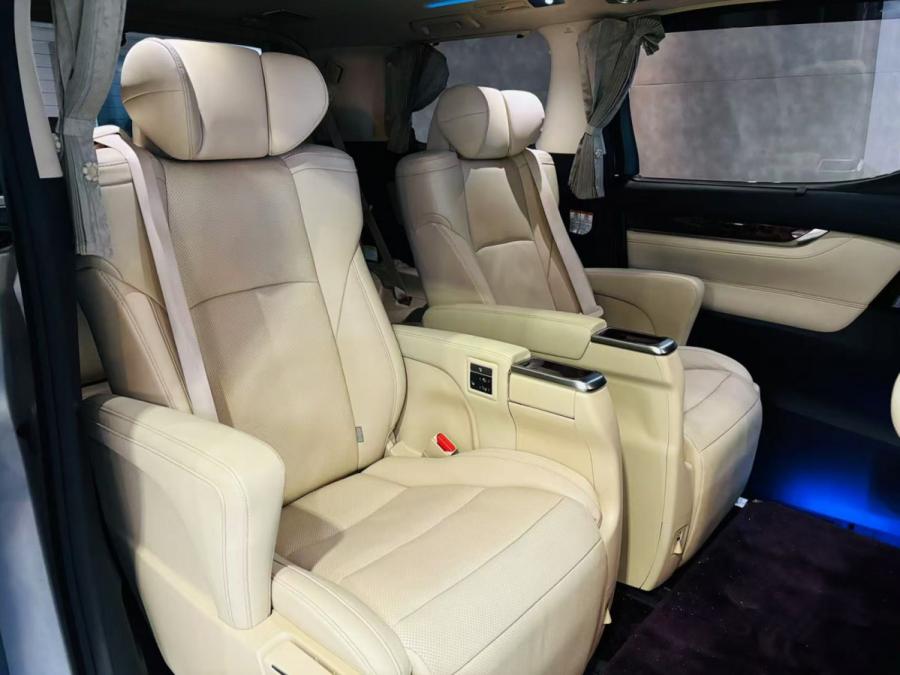 ALPHARD HYBRID FACELIFT - Image 4