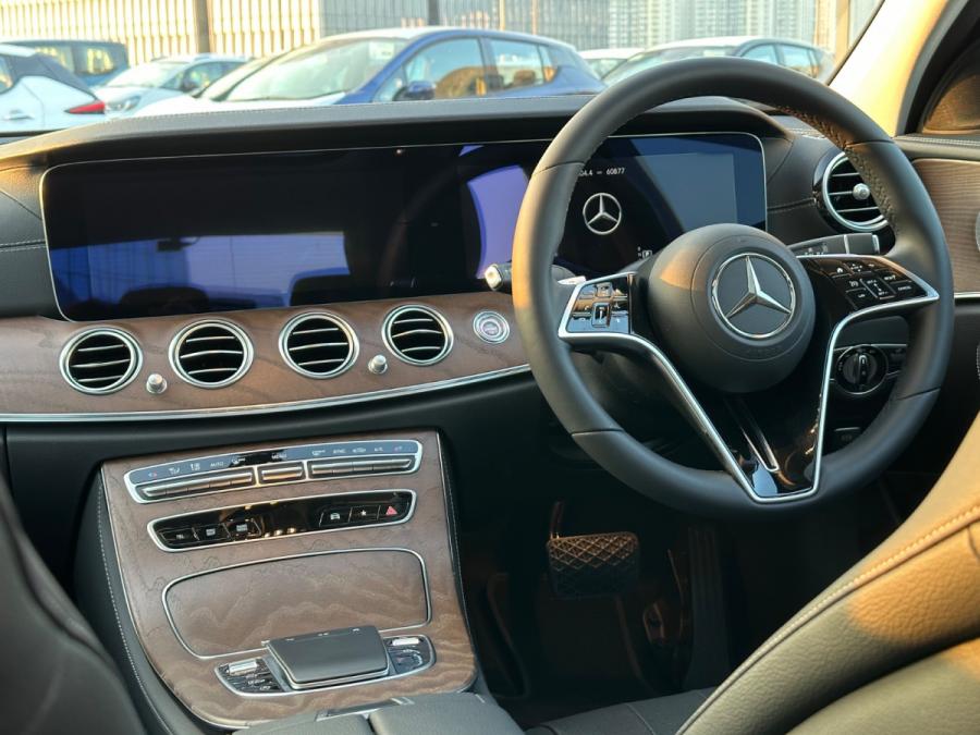 E200 EXCLUSIVE FACELIFT - Image 4