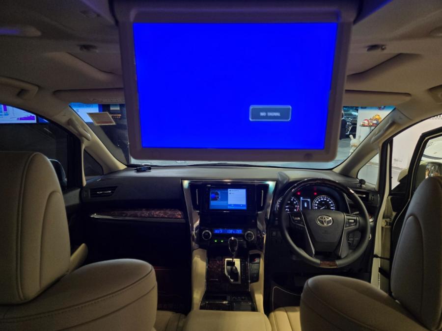 ALPHARD 3.5 - Image 10