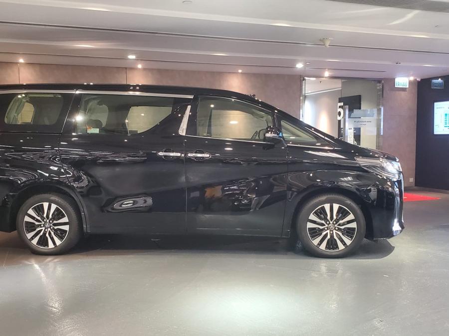 ALPHARD 3.5 - Image 3